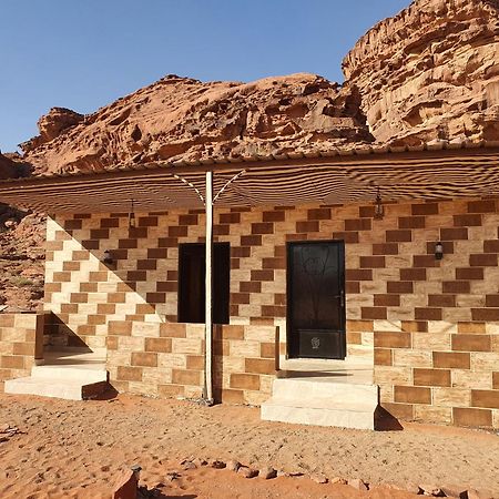 Bedouin Family Camp Hotel Wadi Rum Exterior photo